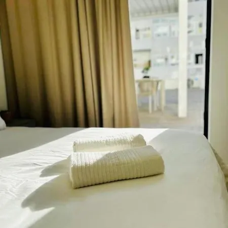 Crespo High Class Next To Saldanha Lisboa