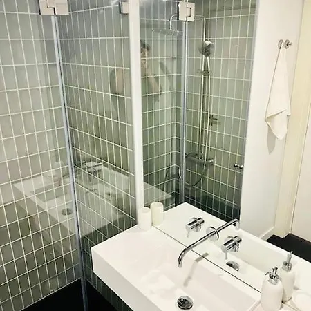 Crespo High Class Next To Saldanha * ליסבון