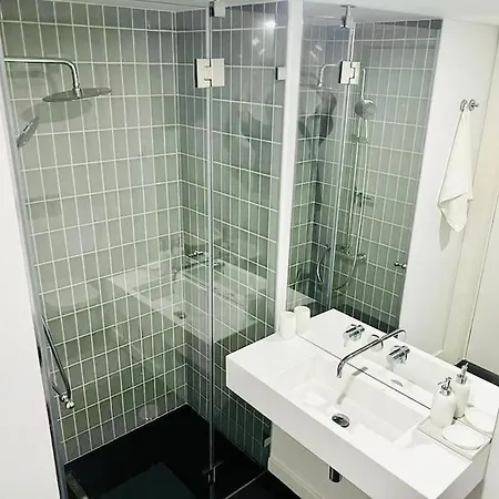 Crespo High Class Next To Saldanha ליסבון