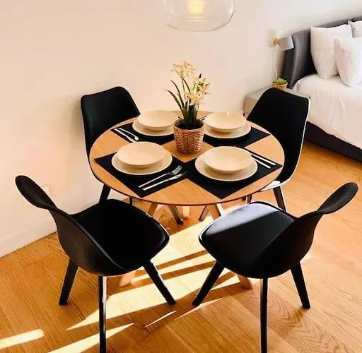 Διαμέρισμα Crespo High Class Next To Saldanha