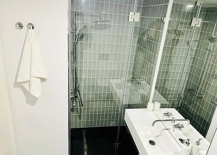 Crespo High Class Next To Saldanha