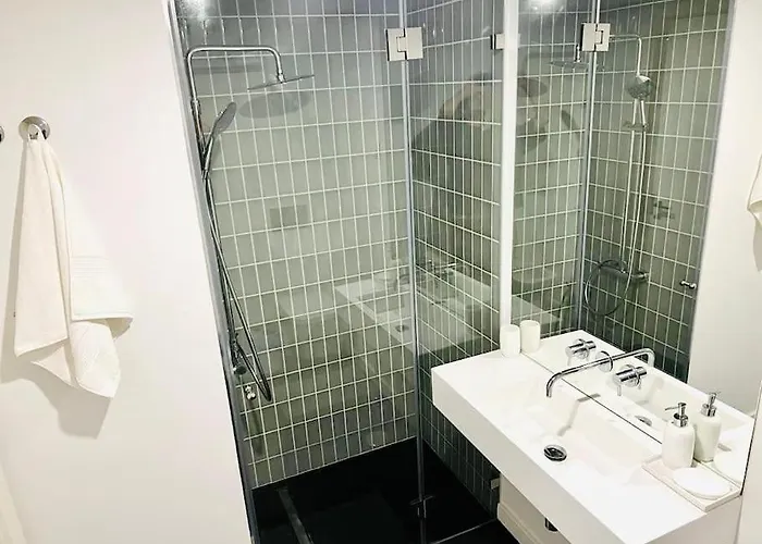 Crespo High Class Next To Saldanha