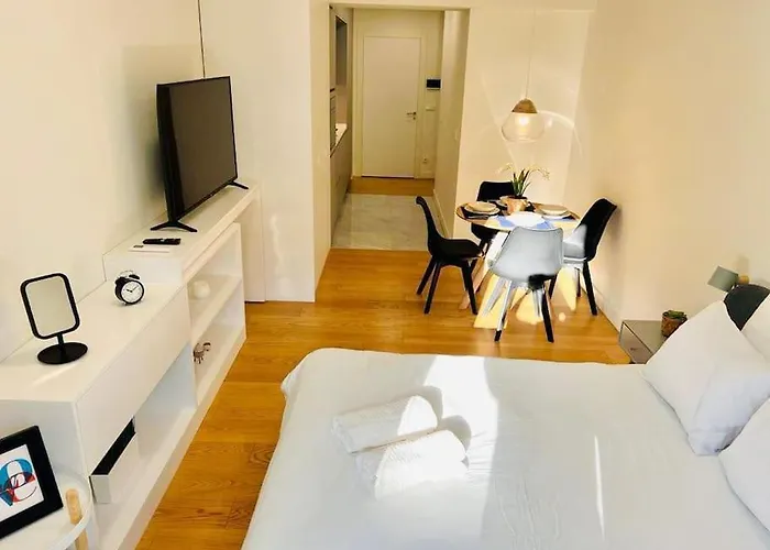 Crespo High Class Next To Saldanha *